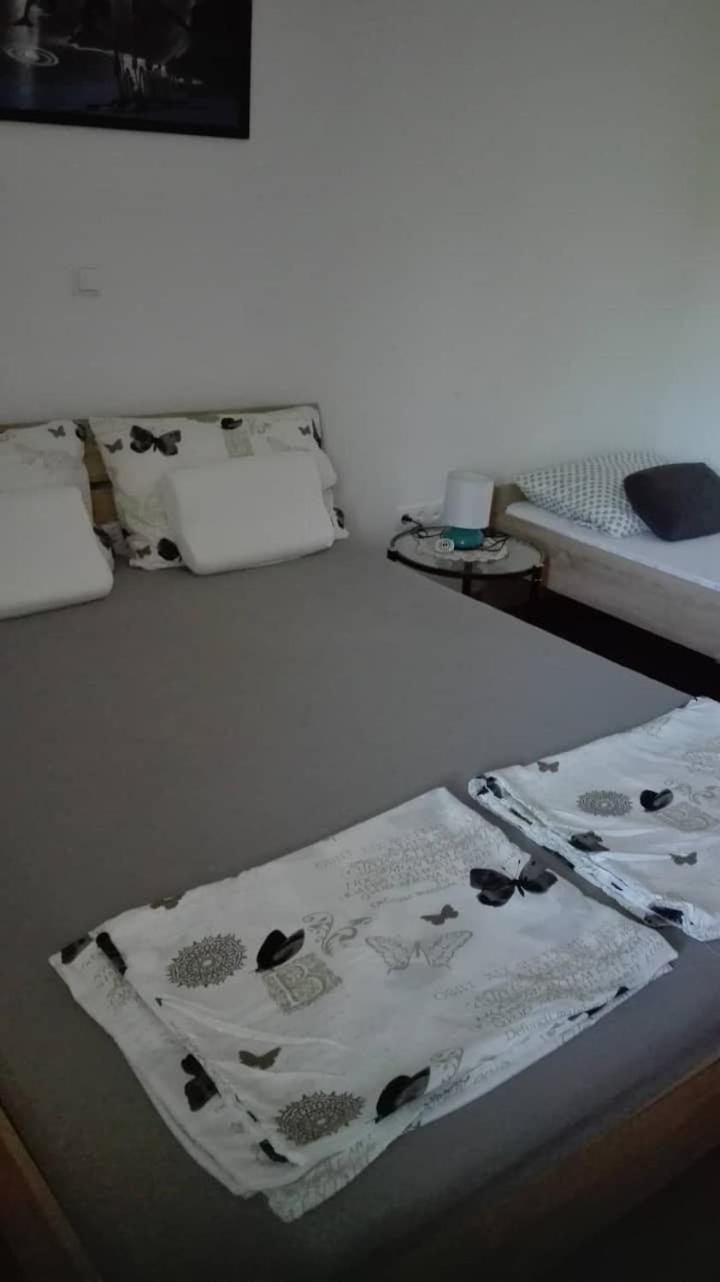 宁Gabriela公寓 外观 照片